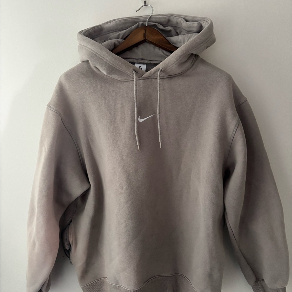 Nike Men's Taupe Hoodie Sweater